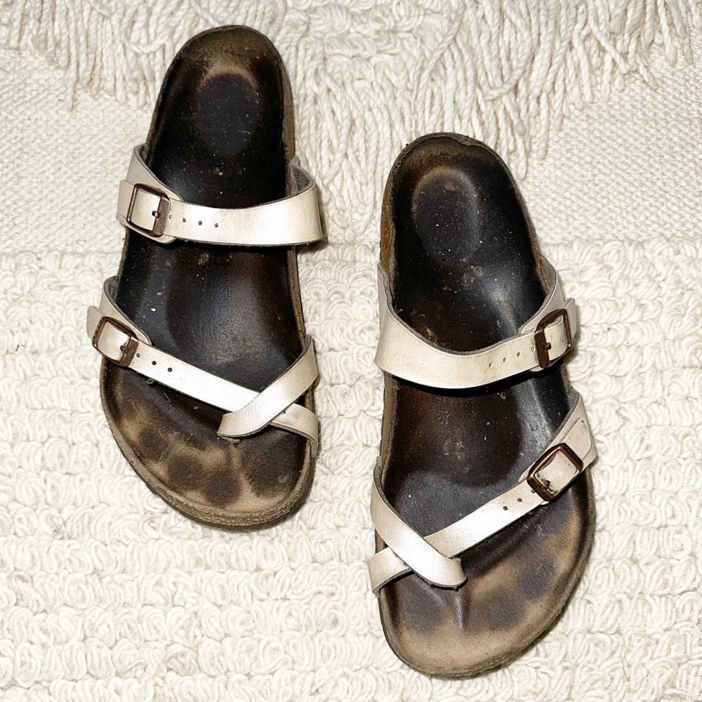 mayari toe loop birkenstock